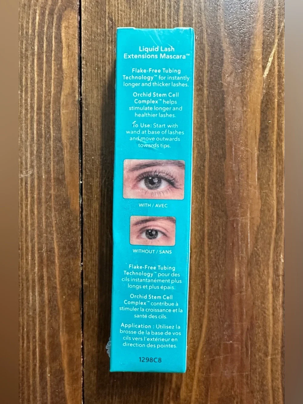 thrive causemetics Liquid Lash Extensions Mascara – Teal Box